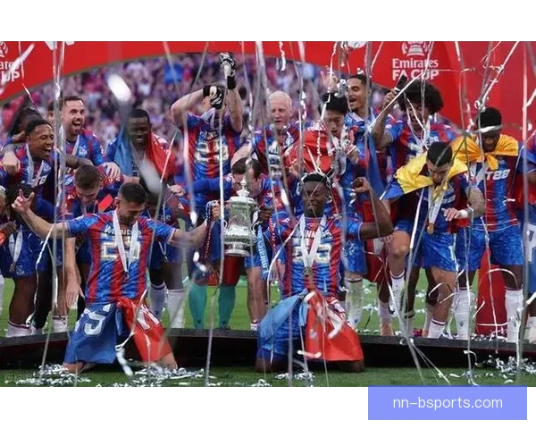 水晶宫重金引入格拉斯纳半程狂飙助力球队冲击新赛季